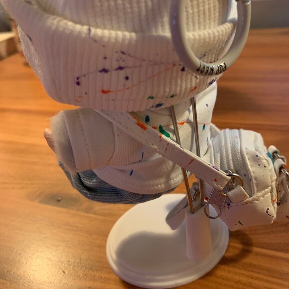 Set of Two Labubu Display Stands - Picture 5 of 6